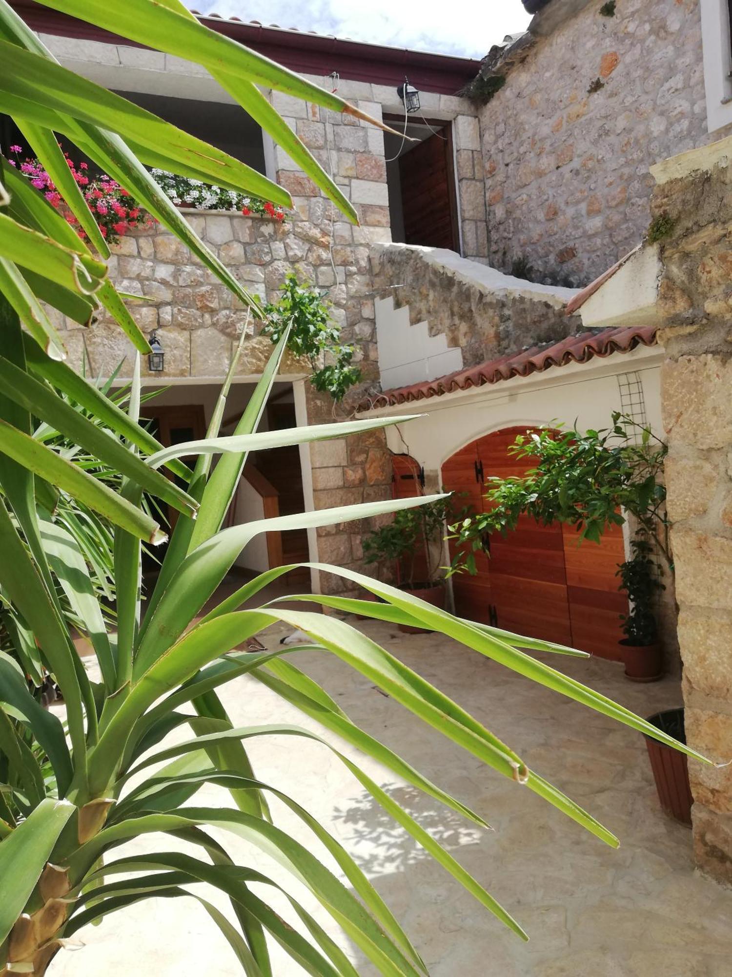 Apartments Branko Stari Grad Kültér fotó