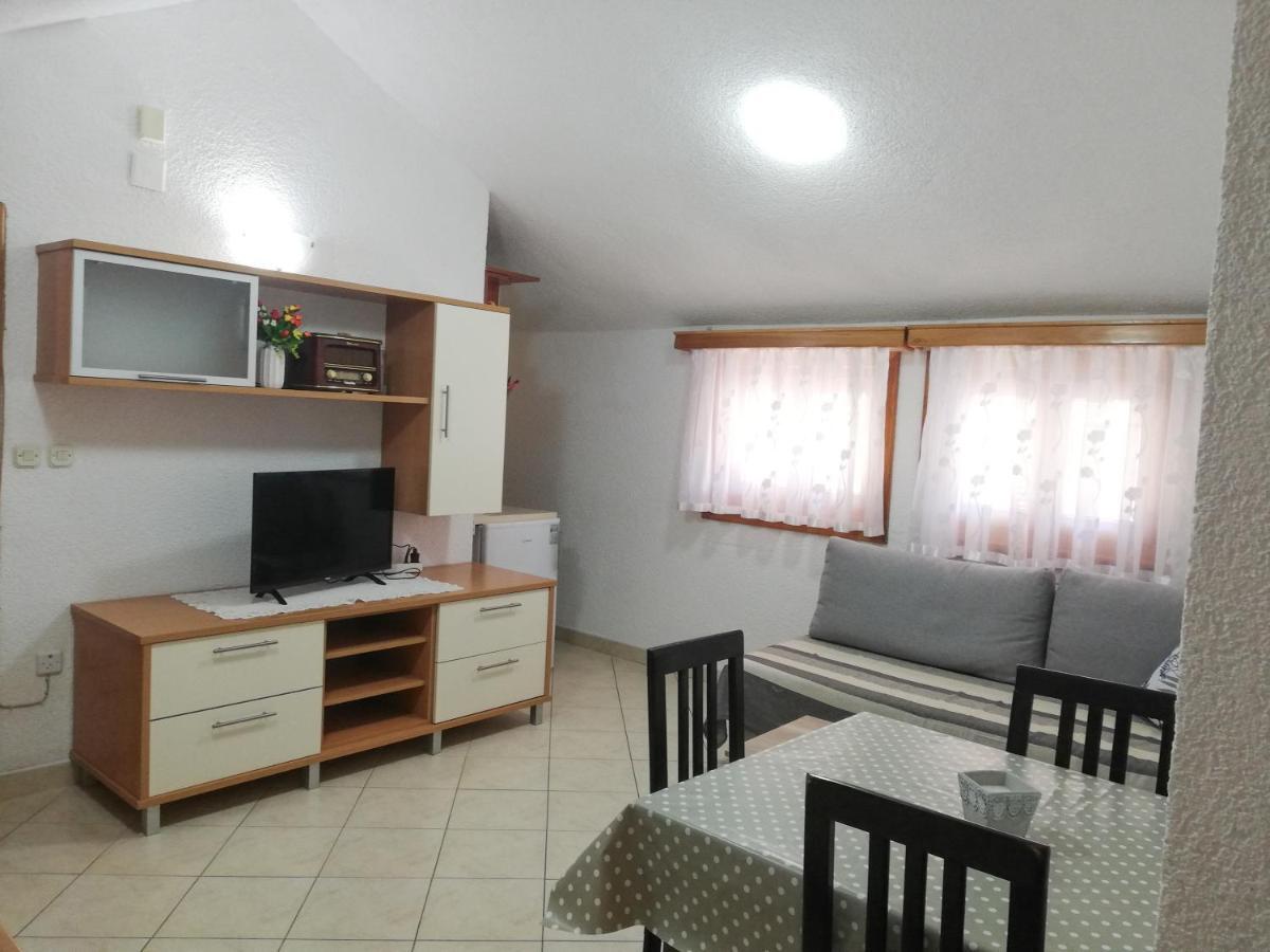 Apartments Branko Stari Grad Kültér fotó
